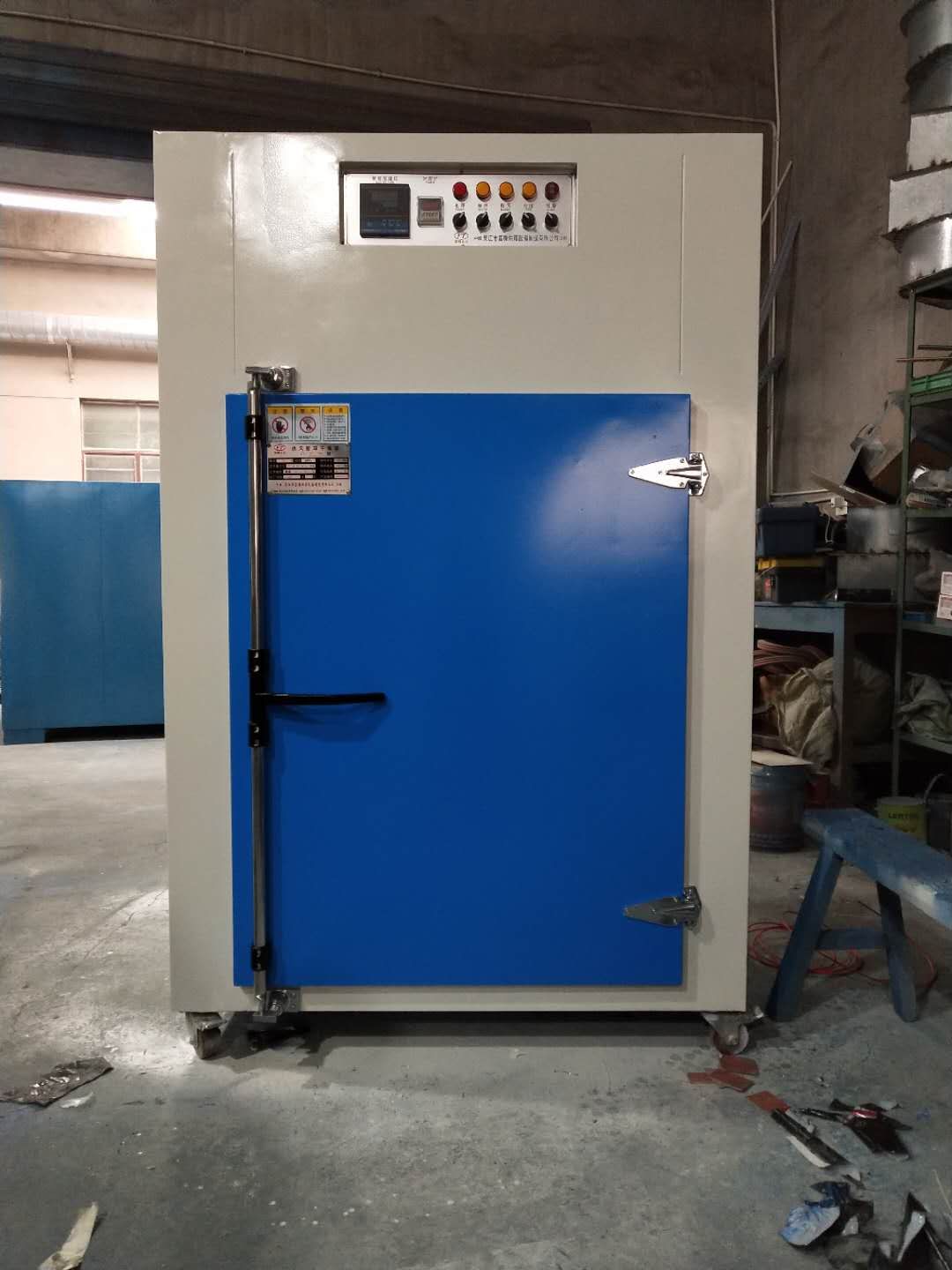 工業(yè)烘箱